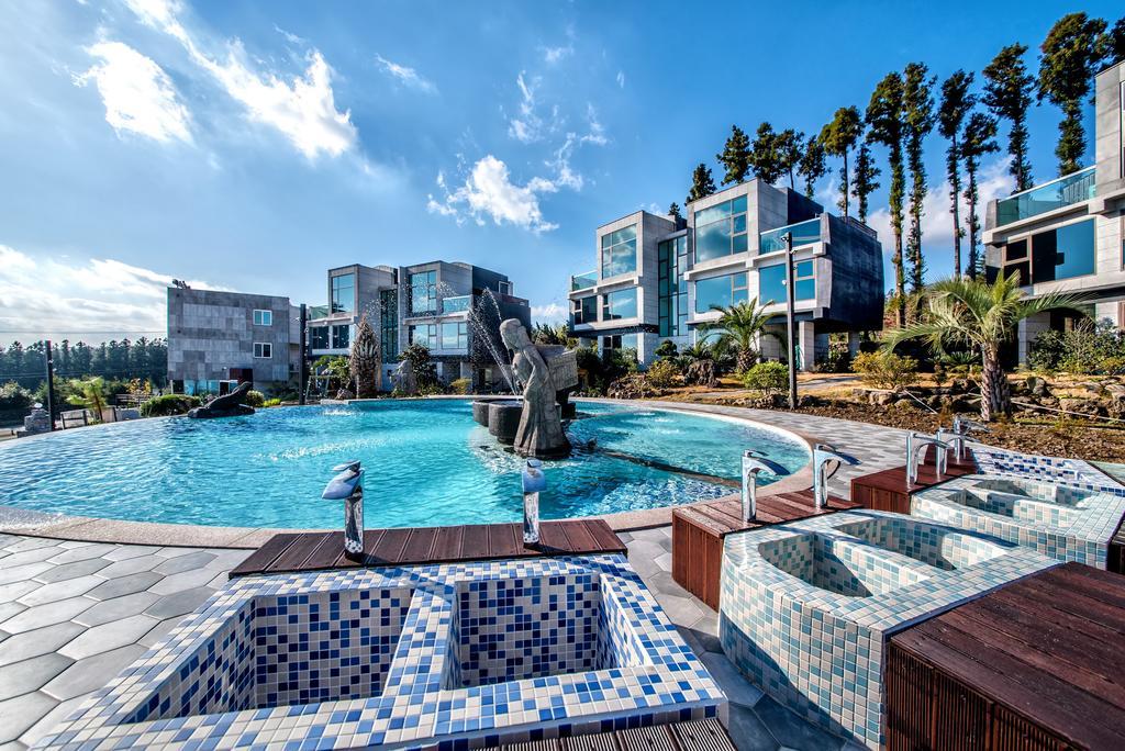 Donnaekohill Resort Seogwipo Exterior foto