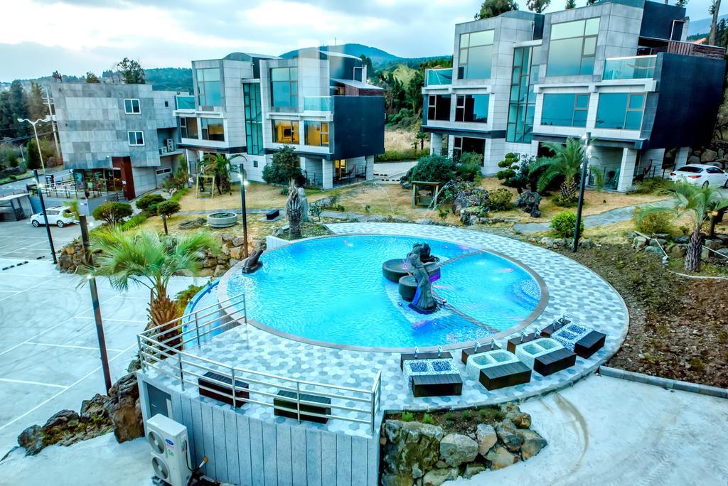 Donnaekohill Resort Seogwipo Exterior foto